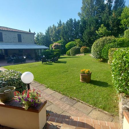 Country Hotel Poggiomanente Umbertide Eksteriør billede