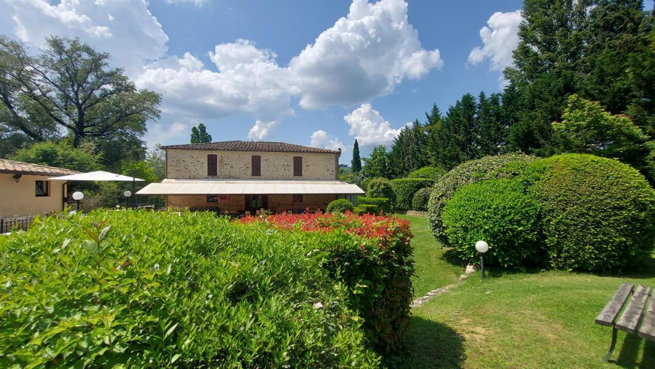 Country Hotel Poggiomanente Umbertide Eksteriør billede